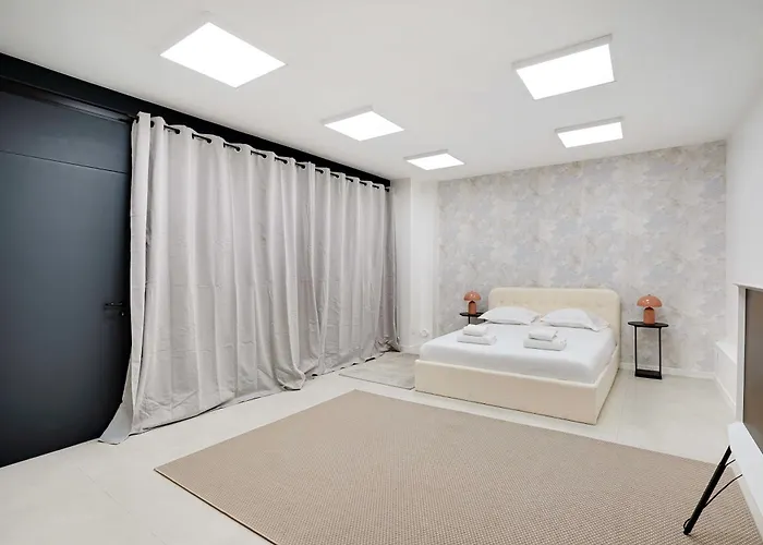 Loft Moderne Et Chic 130 M2- Menilmontant شقة *