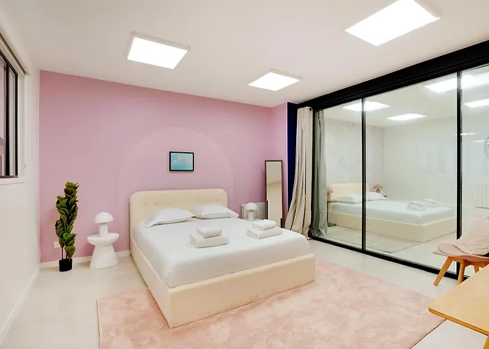 Loft Moderne Et Chic 130 M2- Menilmontant شقة باريس